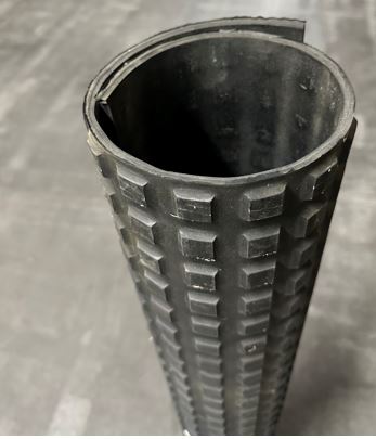 GUMMI-KLOTZMATTE | SBR | SCHWARZ